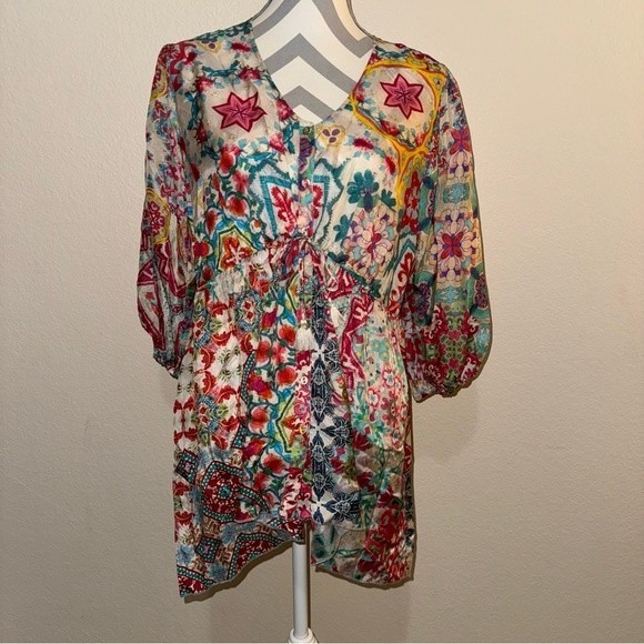 Johnny Was Tops - NWT Johnny Was Top Multicolor Floral Starfish V Neck Button Down Tunic Top S